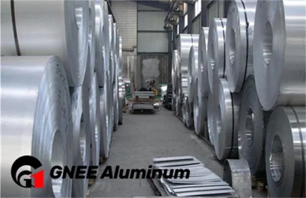 Large Aluminum Foil Container Roll